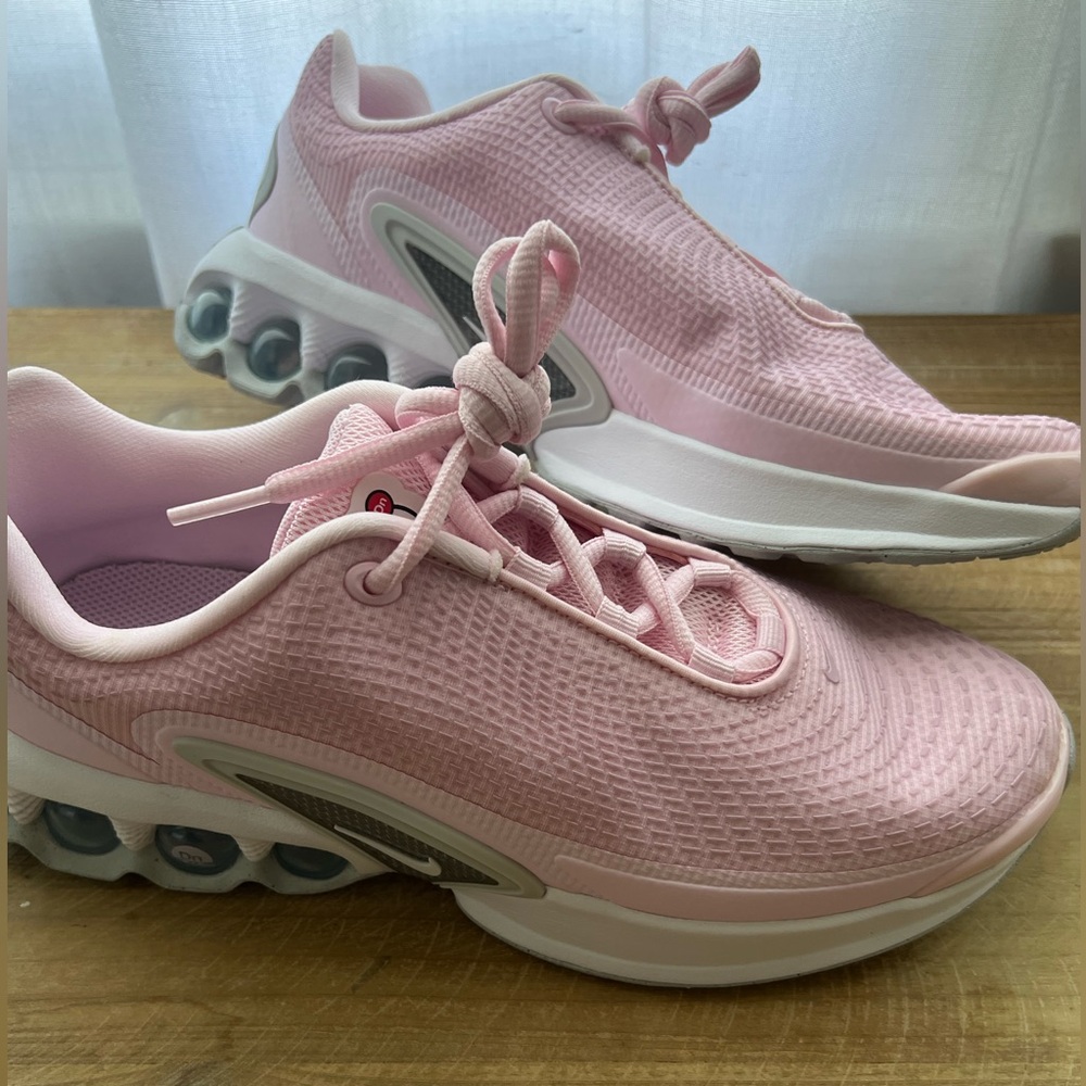 Nike Air Max Dn Big Kids' Shoes in Pink Foam Size 6.5y New - Picture 12 of 13